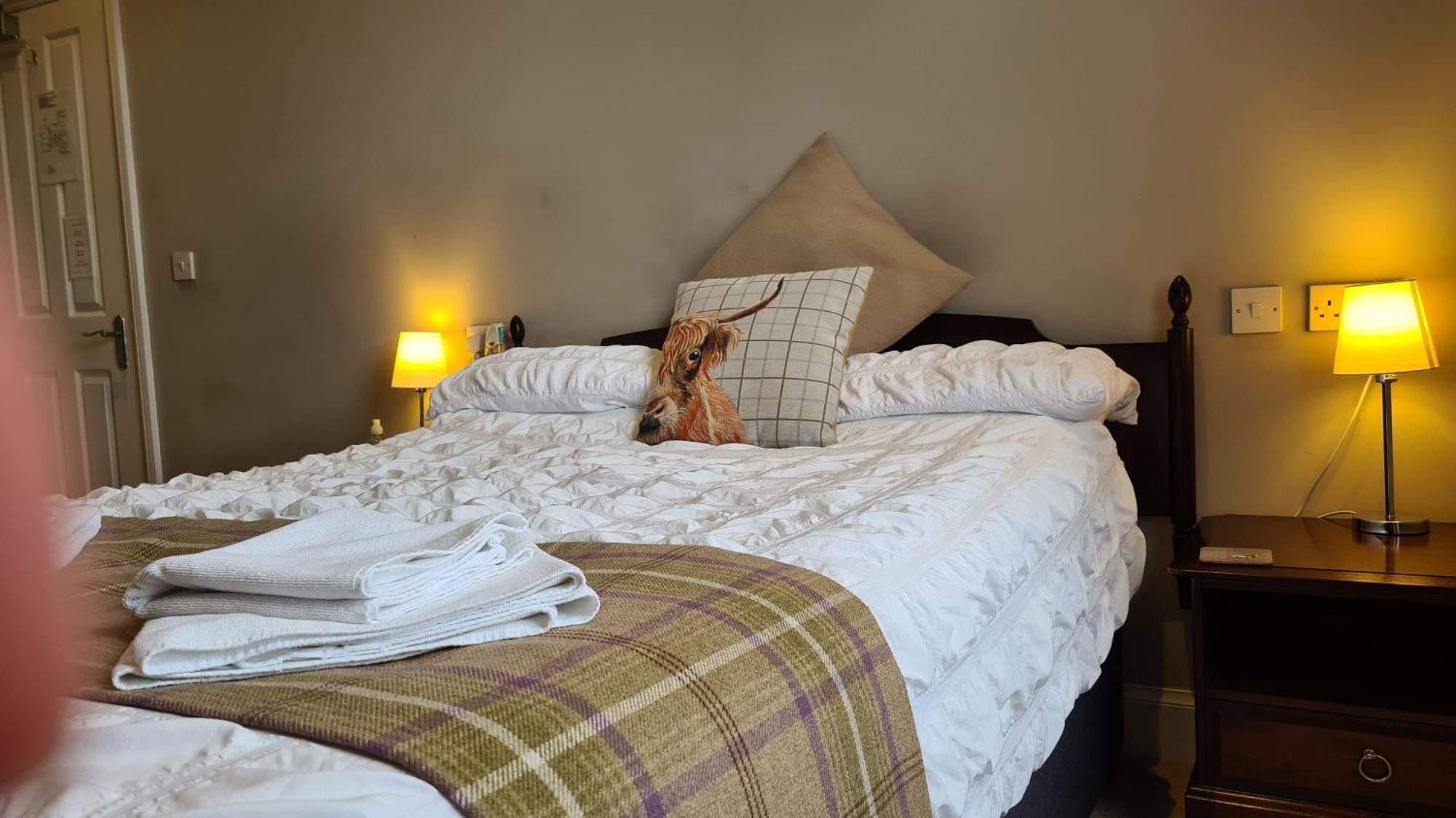 Glenisla Hotel Blairgowrie and Rattray Ngoại thất bức ảnh