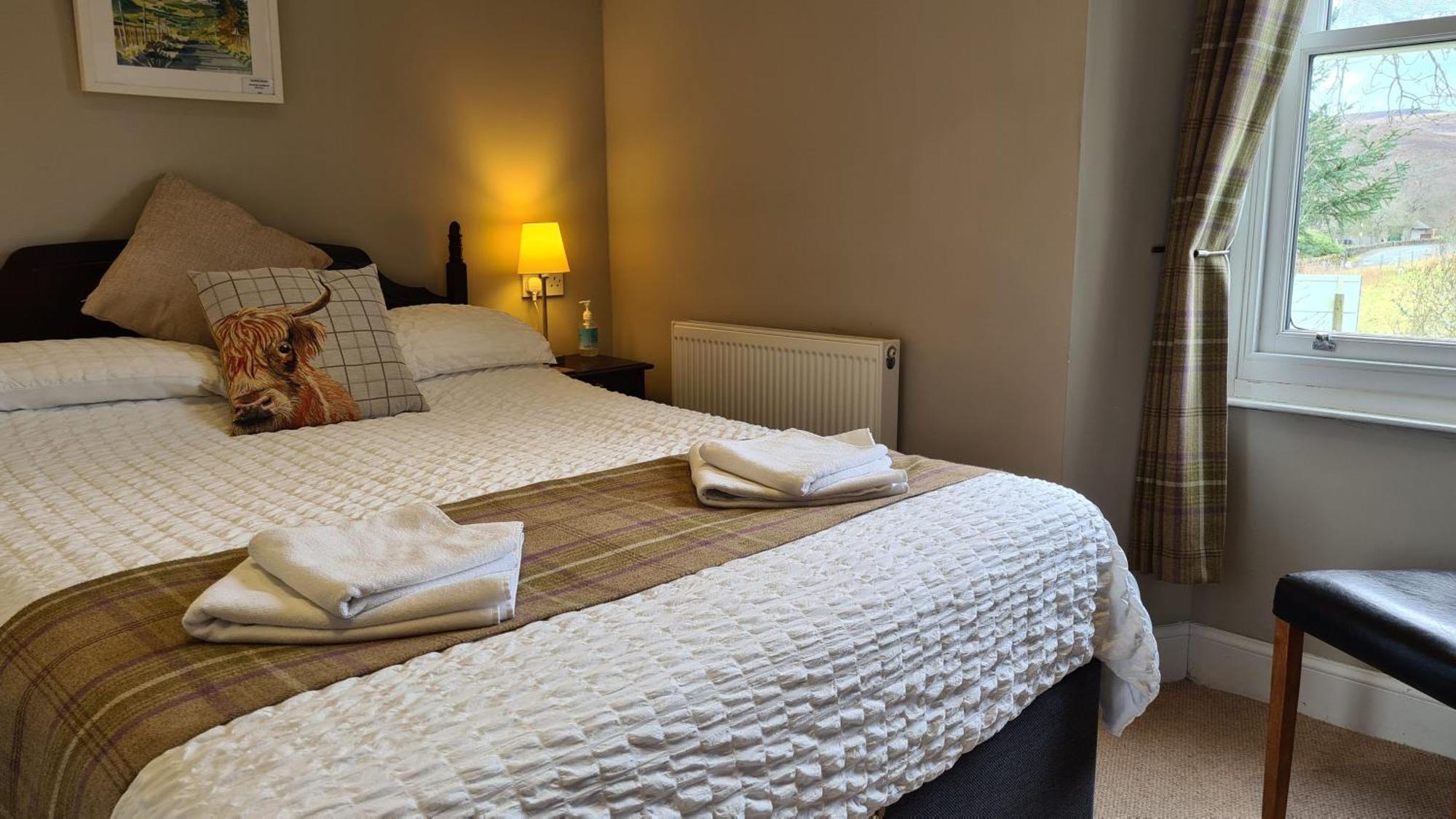 Glenisla Hotel Blairgowrie and Rattray Ngoại thất bức ảnh